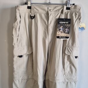Columbia Beige/Tan Convertible Cargo Pants
